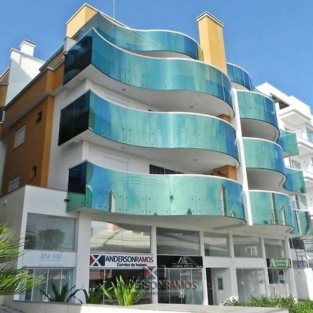 1053 - Praia De Bombinhas Locacao De Temporada - Residencial Egidio Pinheiro Apto 302 B Exterior photo